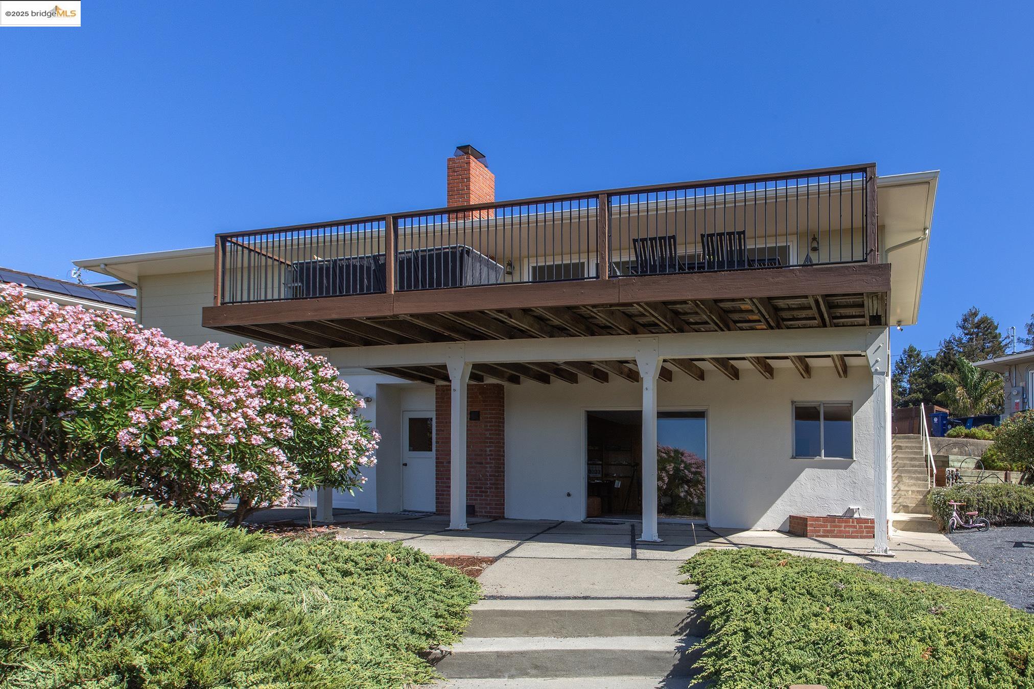18076 Jaymark Ct