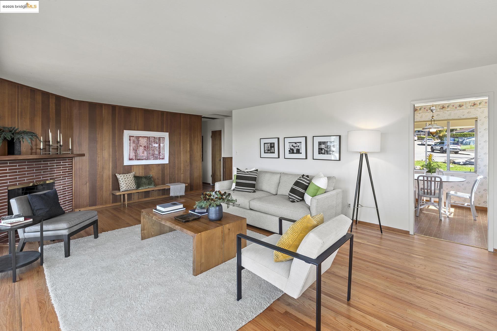 18076 Jaymark Ct