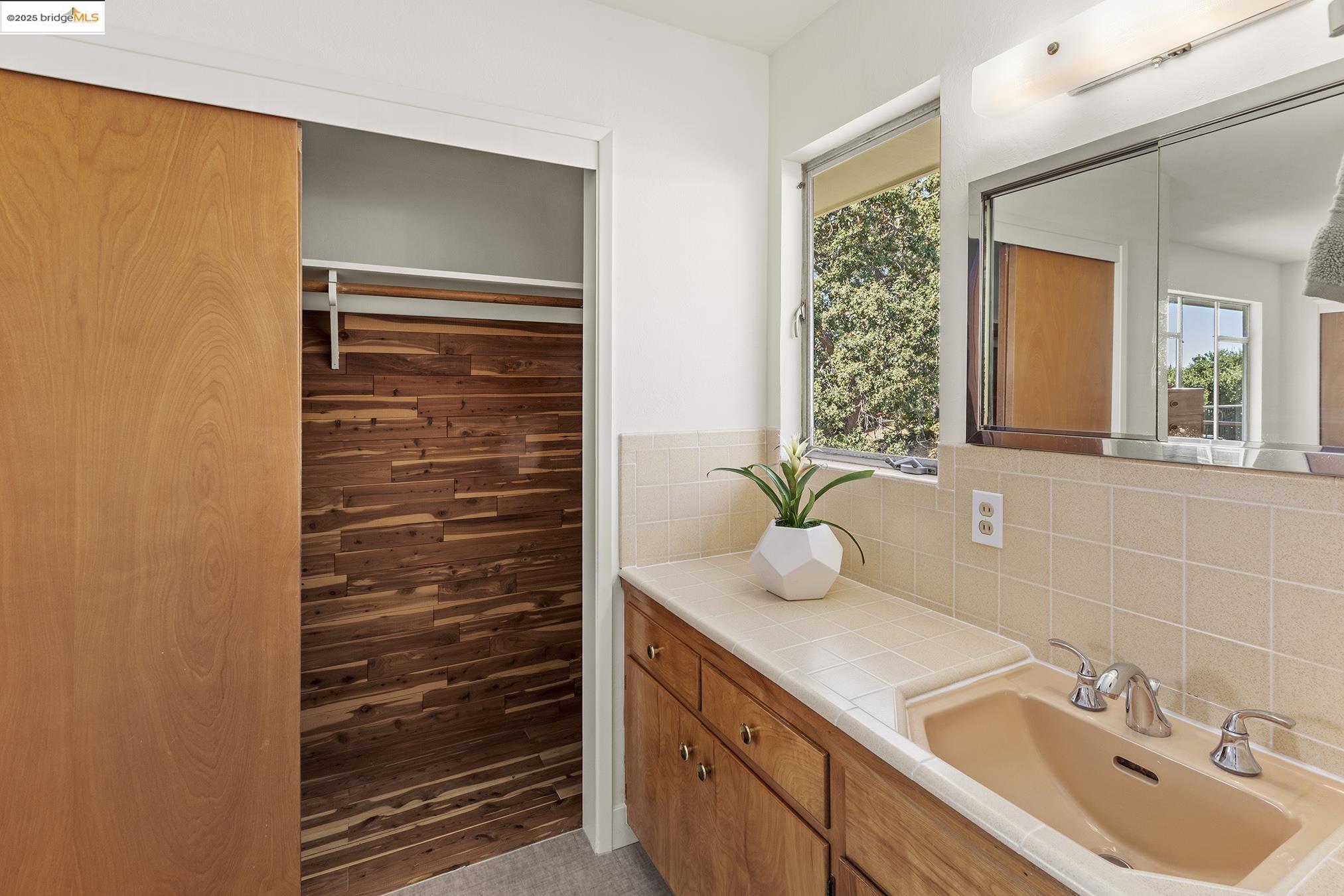 18076 Jaymark Ct