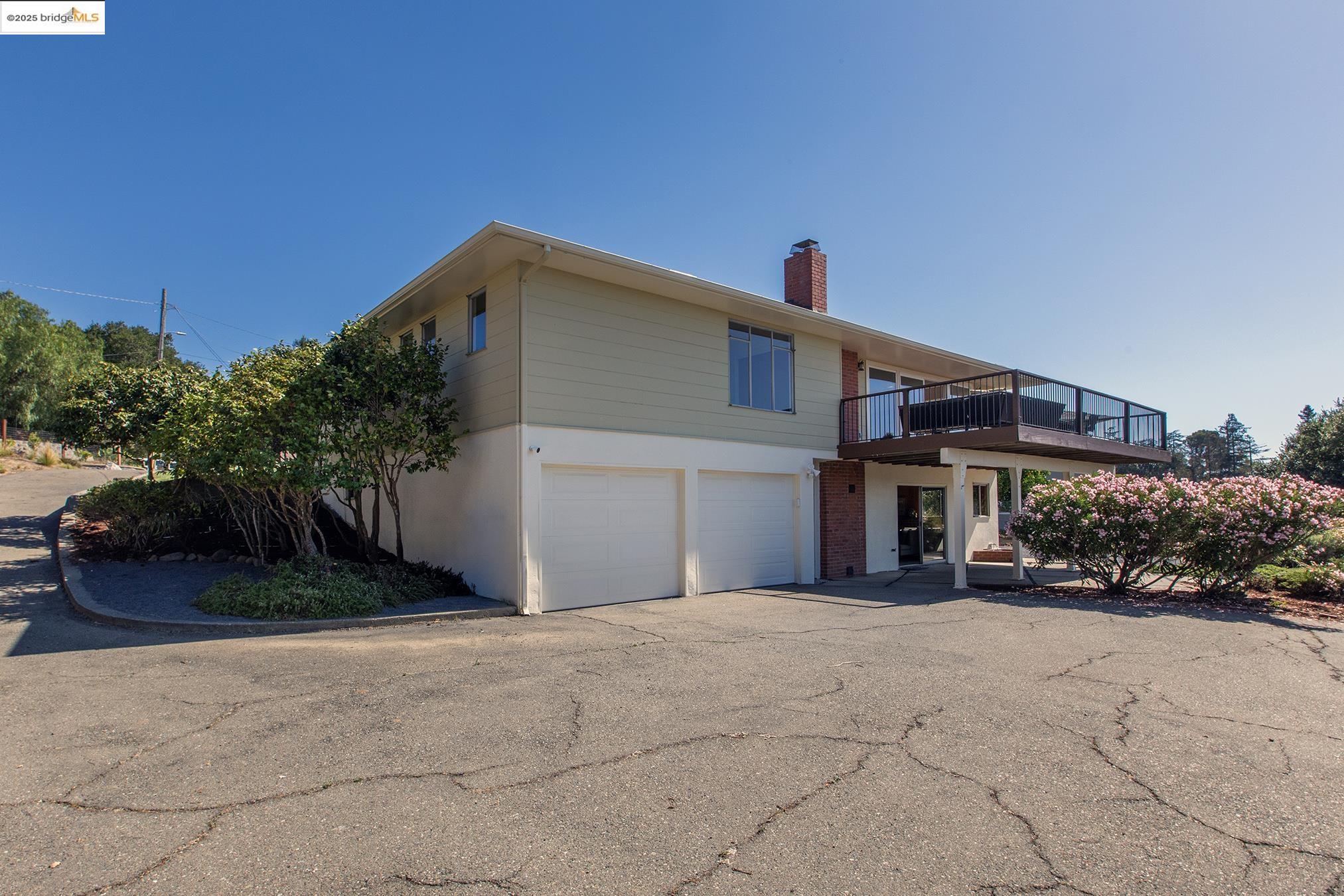 18076 Jaymark Ct