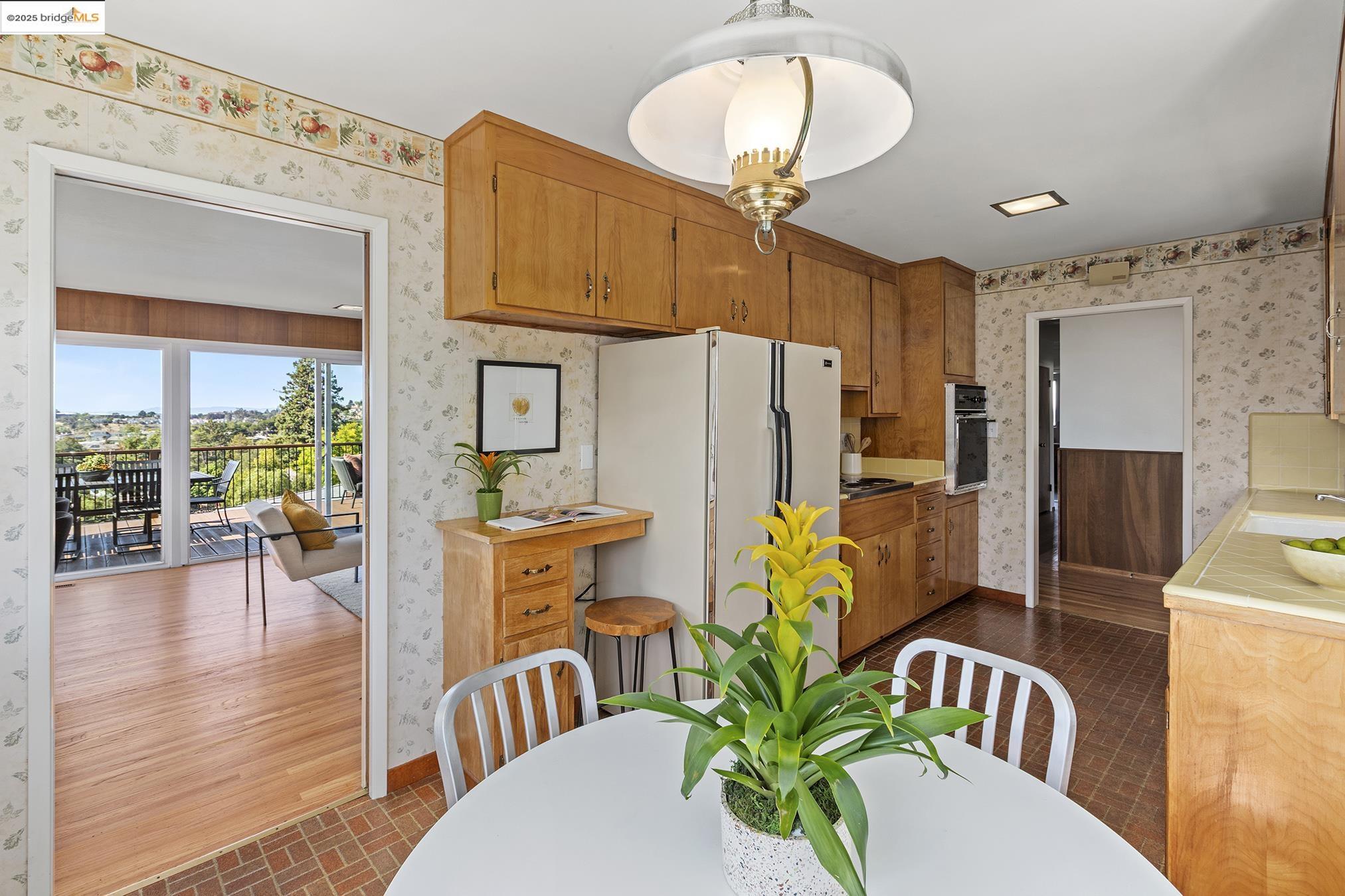 18076 Jaymark Ct