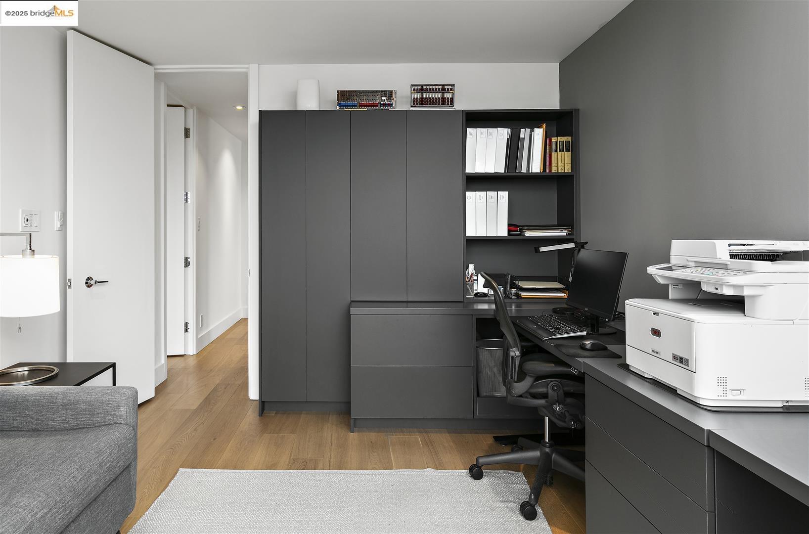 565 Bellevue Ave. # 2101