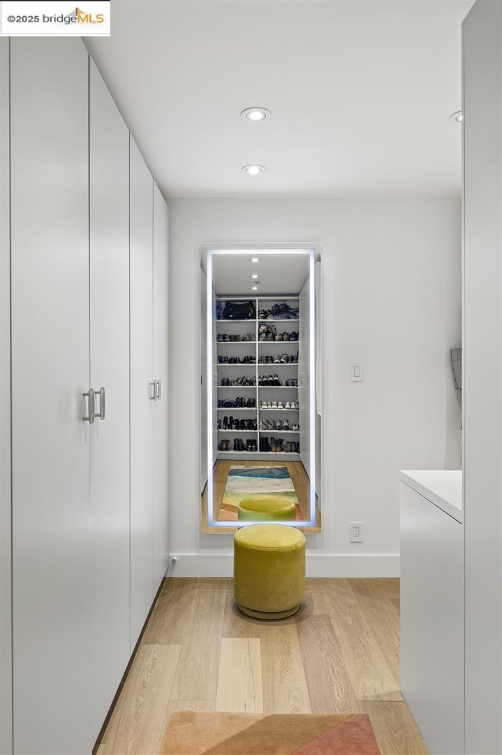 565 Bellevue Ave. # 2101