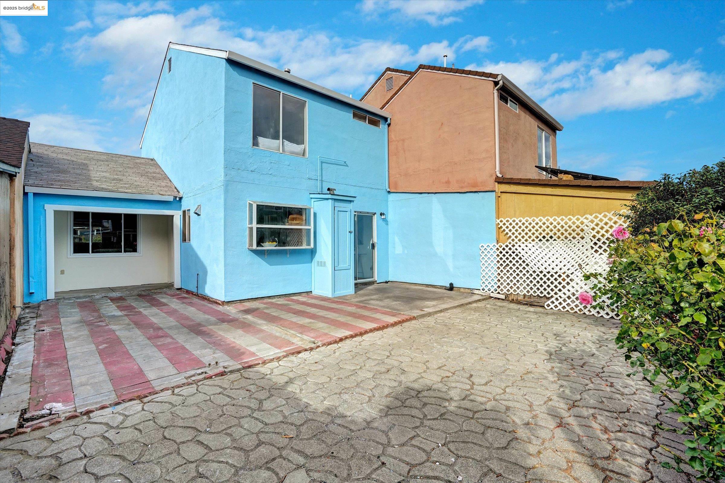 830 Bissell Ct