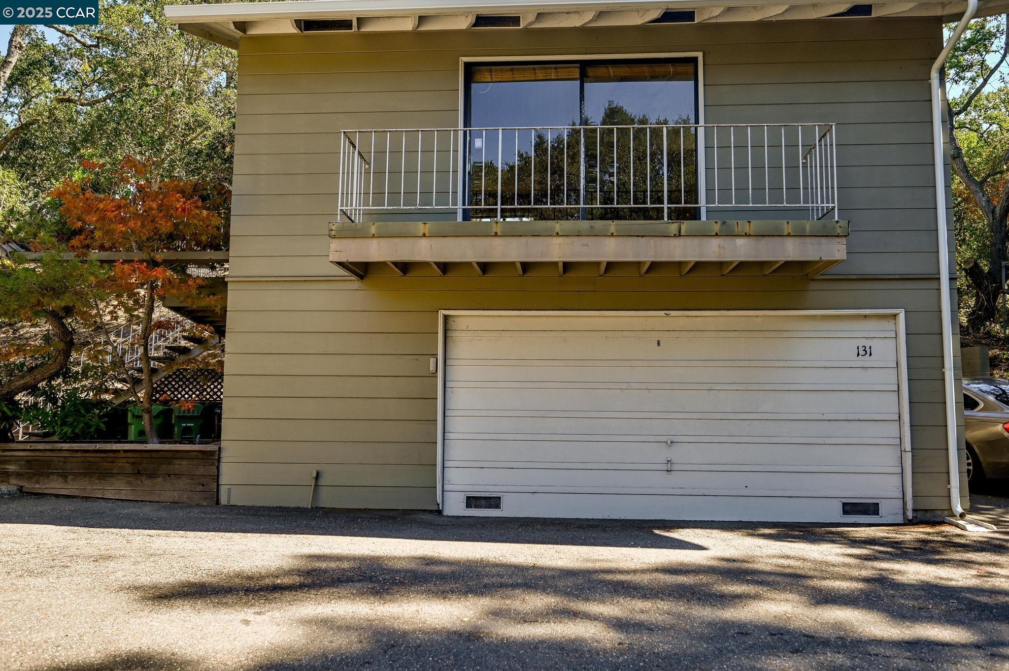 131 Moraga Way