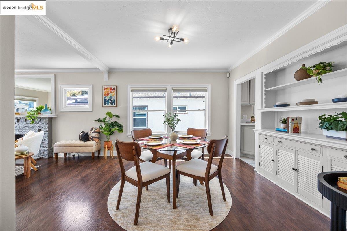 2839 Bartlett St, Oakland