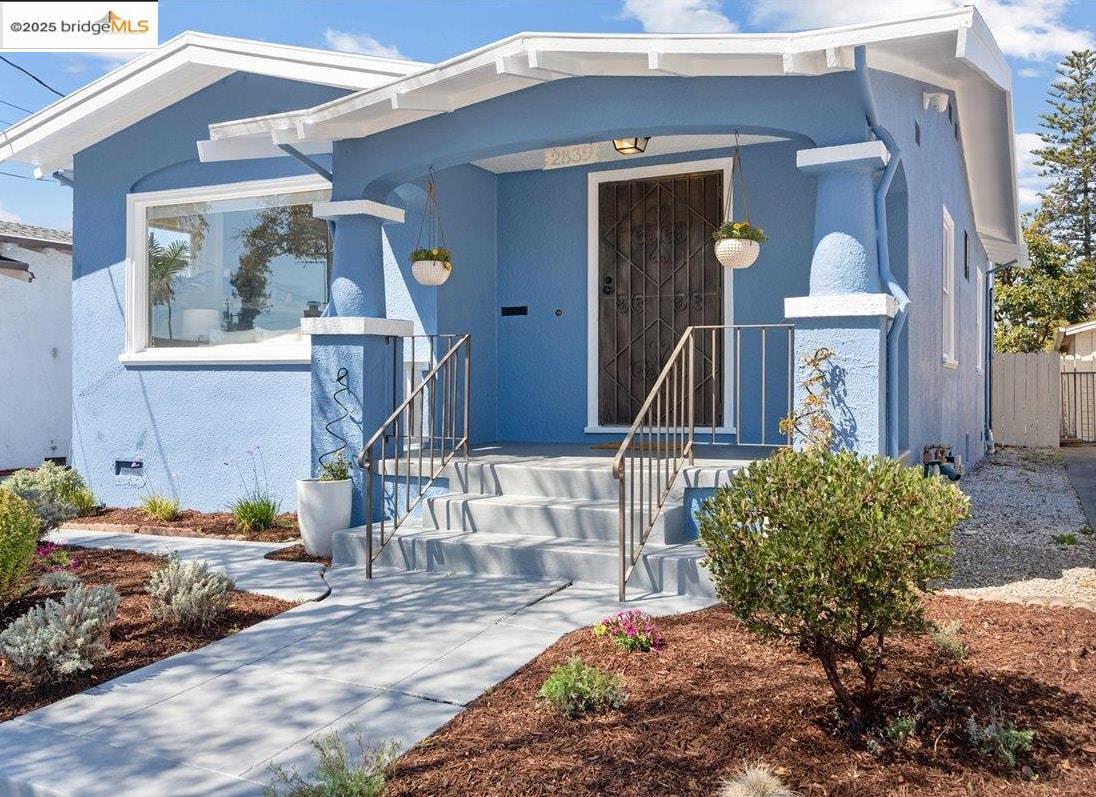 2839 Bartlett St, Oakland