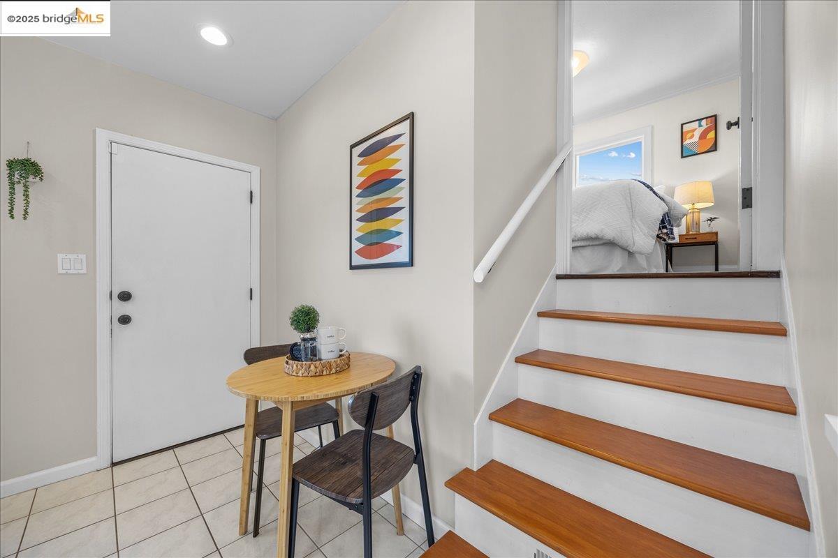 2839 Bartlett St, Oakland