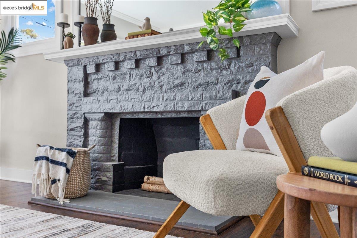 2839 Bartlett St, Oakland