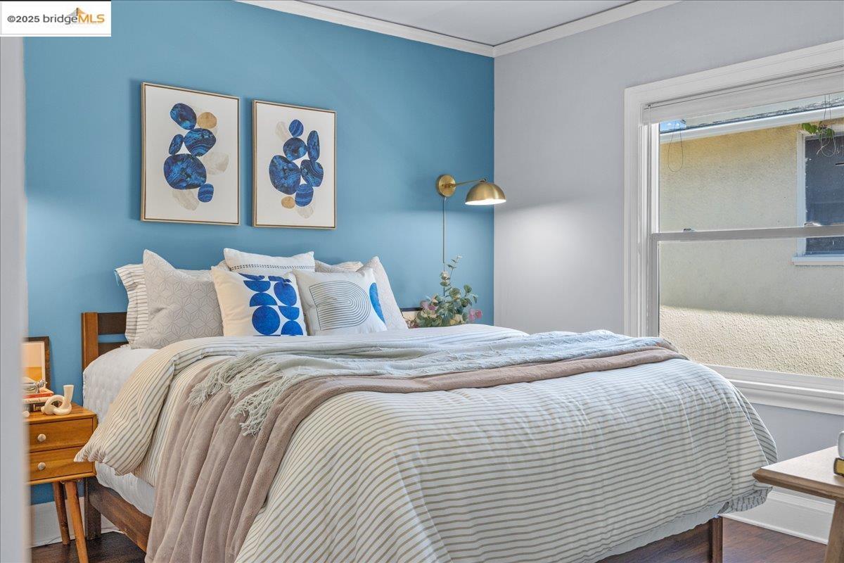 2839 Bartlett St, Oakland