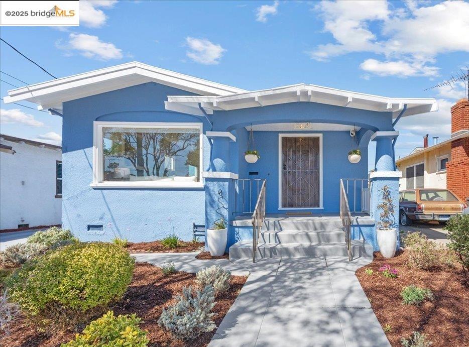 2839 Bartlett St, Oakland