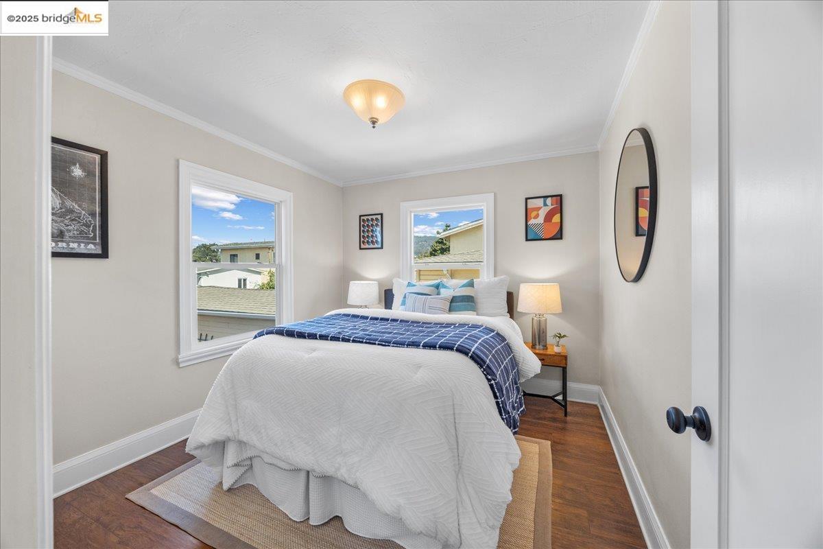 2839 Bartlett St, Oakland