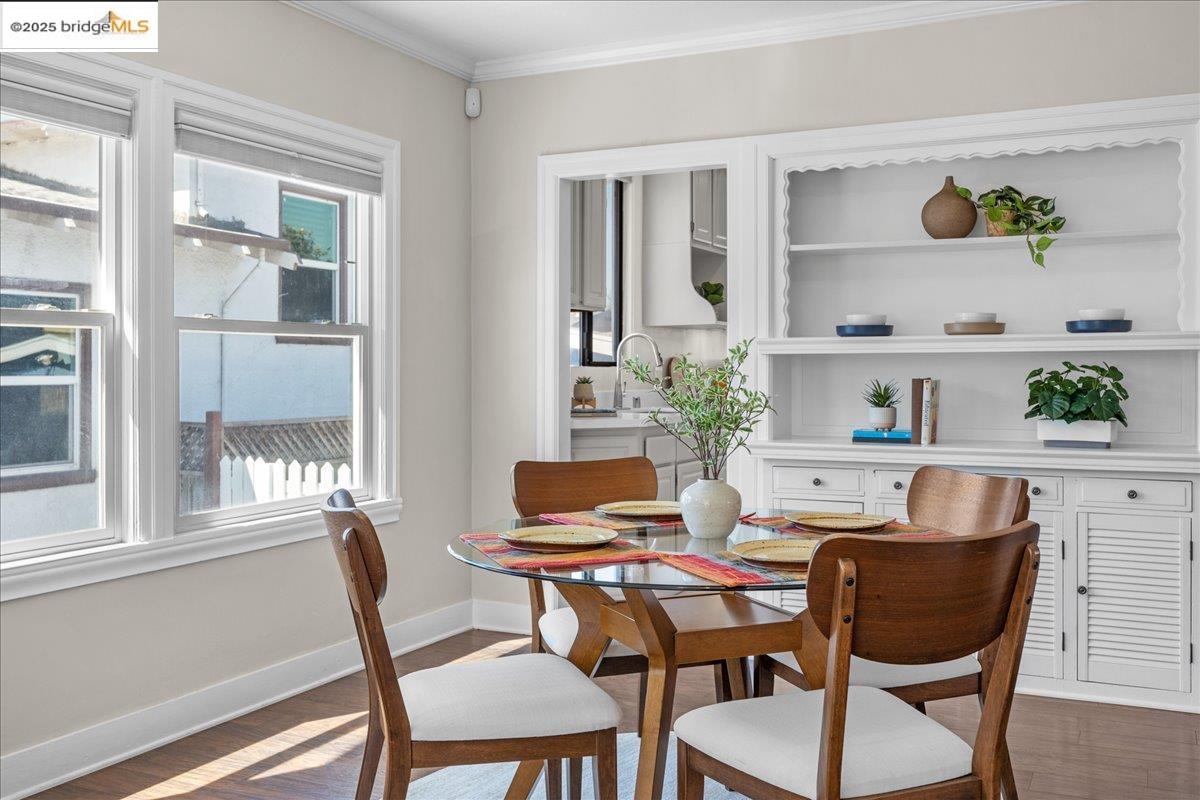 2839 Bartlett St, Oakland