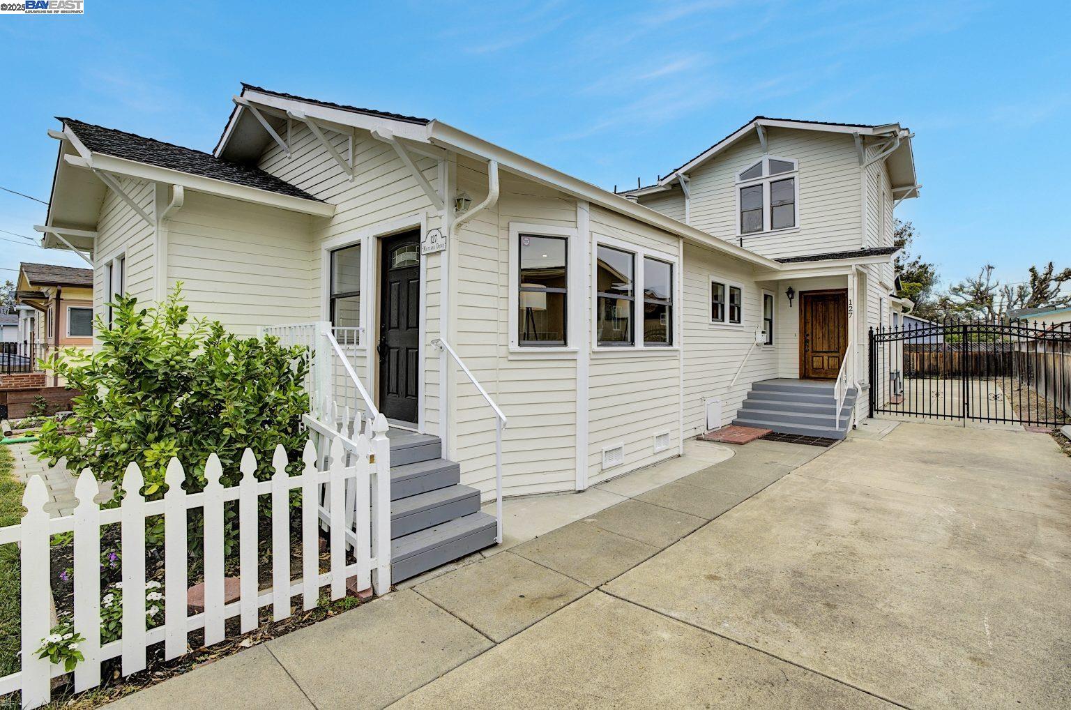 127 Maitland Dr
