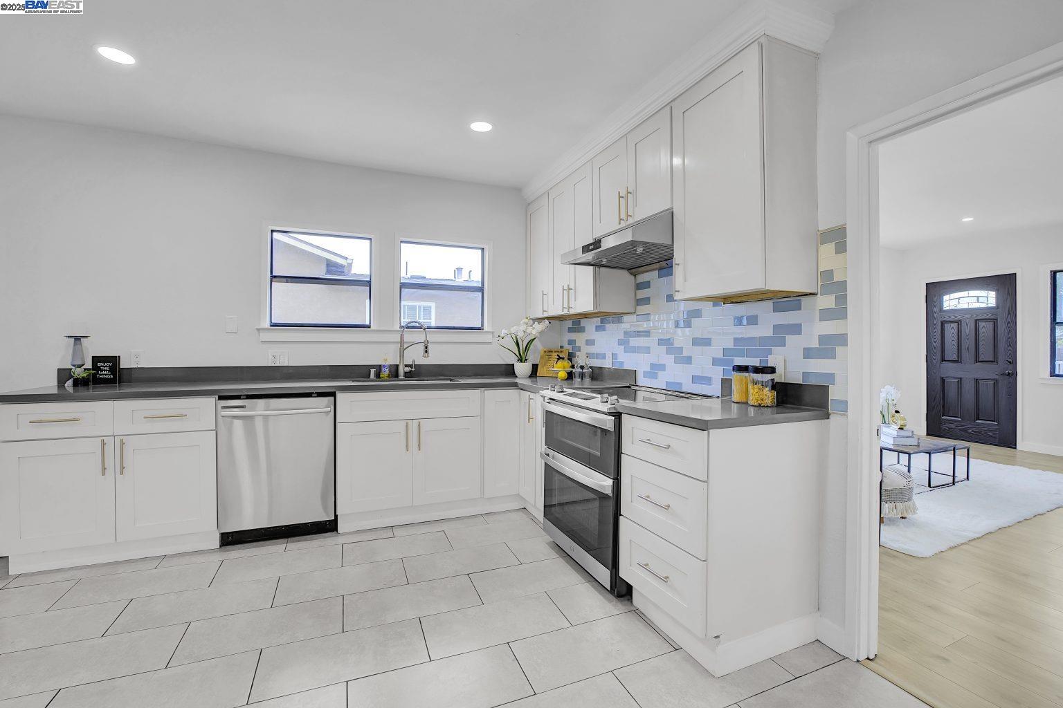 127 Maitland Dr