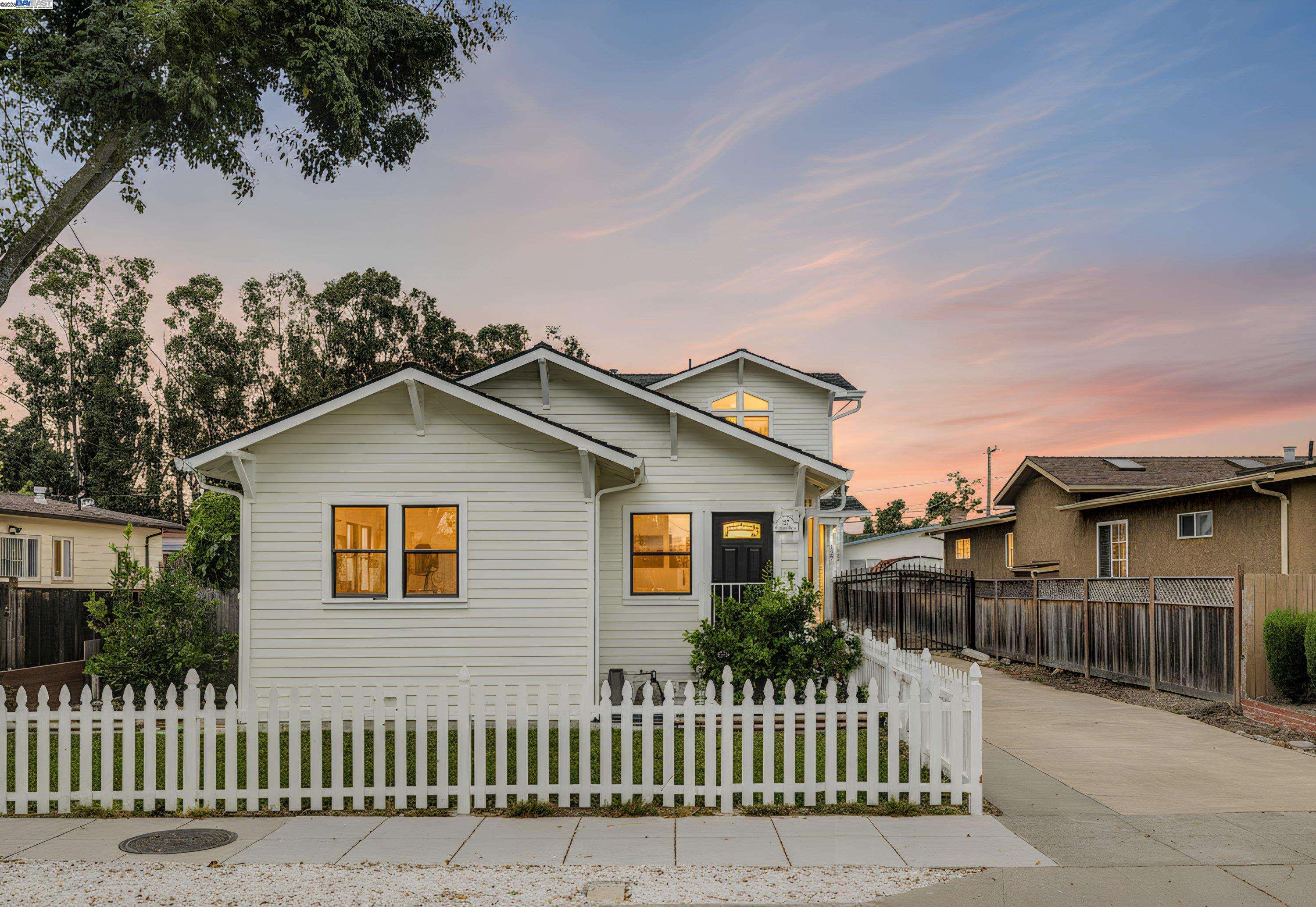 127 Maitland Dr