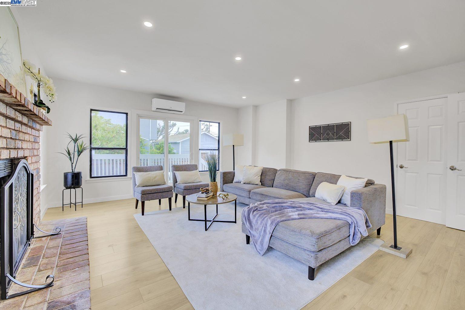127 Maitland Dr