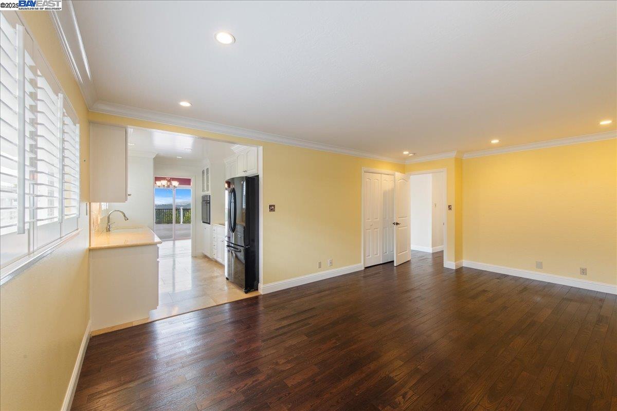 5161 Saddle Brook Dr