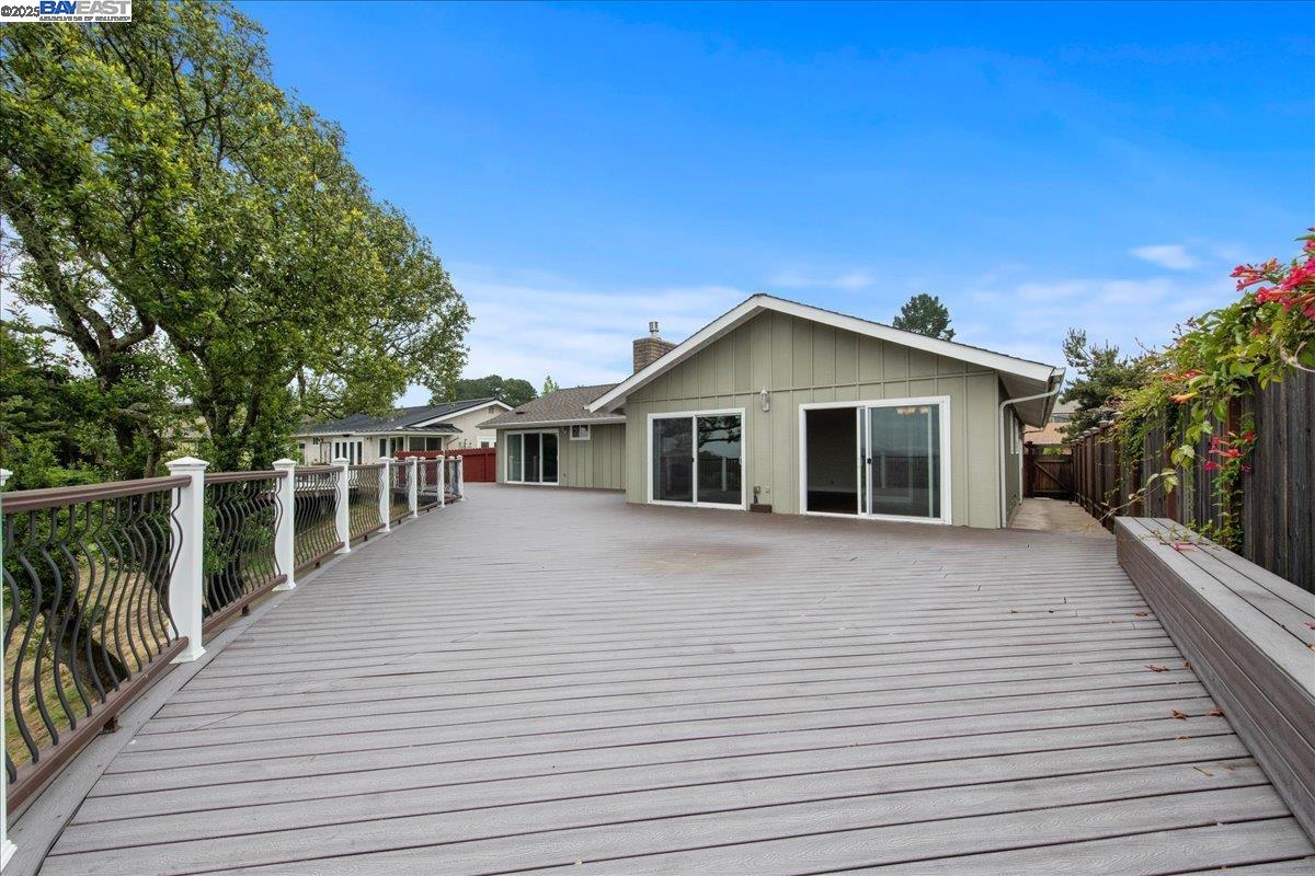 5161 Saddle Brook Dr