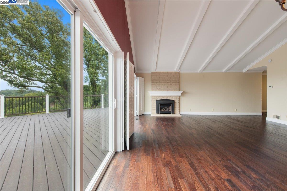 5161 Saddle Brook Dr