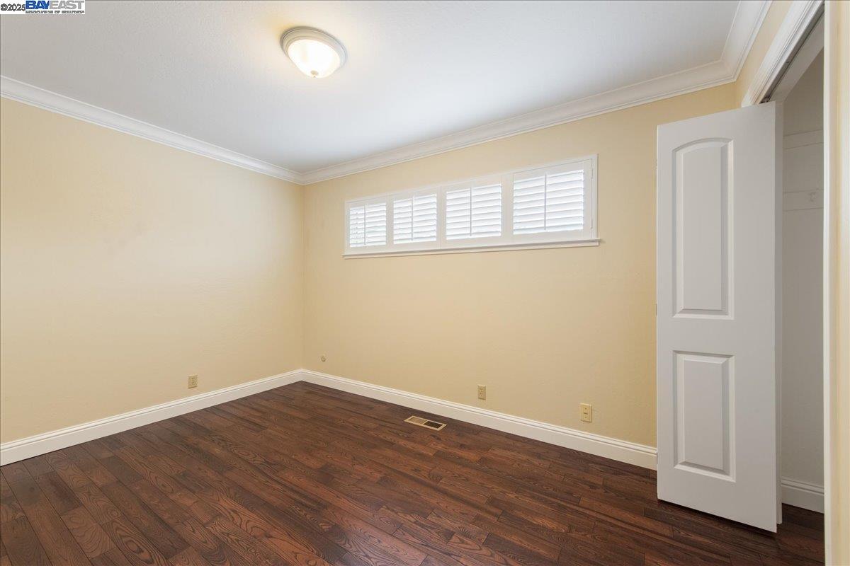 5161 Saddle Brook Dr