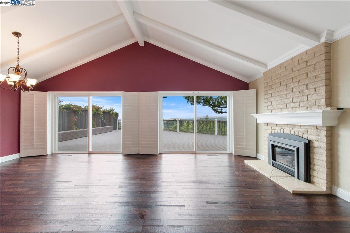 5161 Saddle Brook Dr