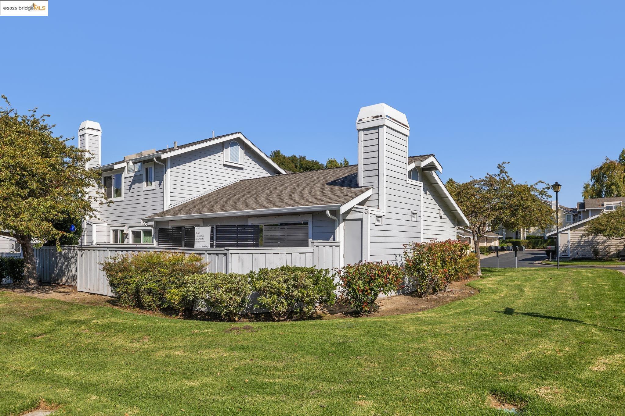 102 South Wildwood # 102