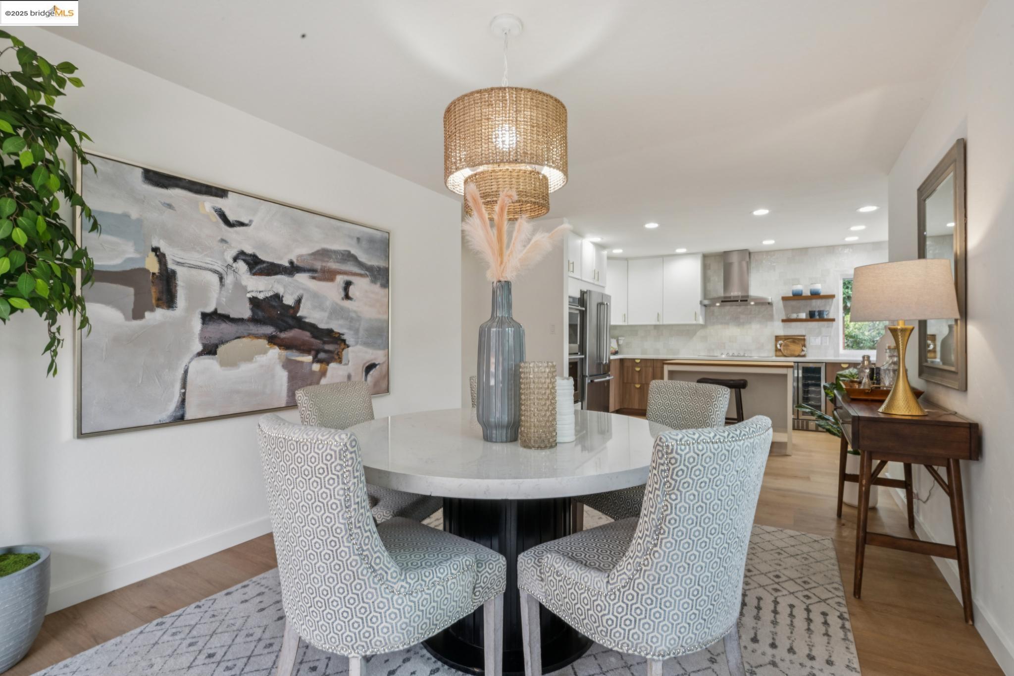 10858 Lochard St, Oakland