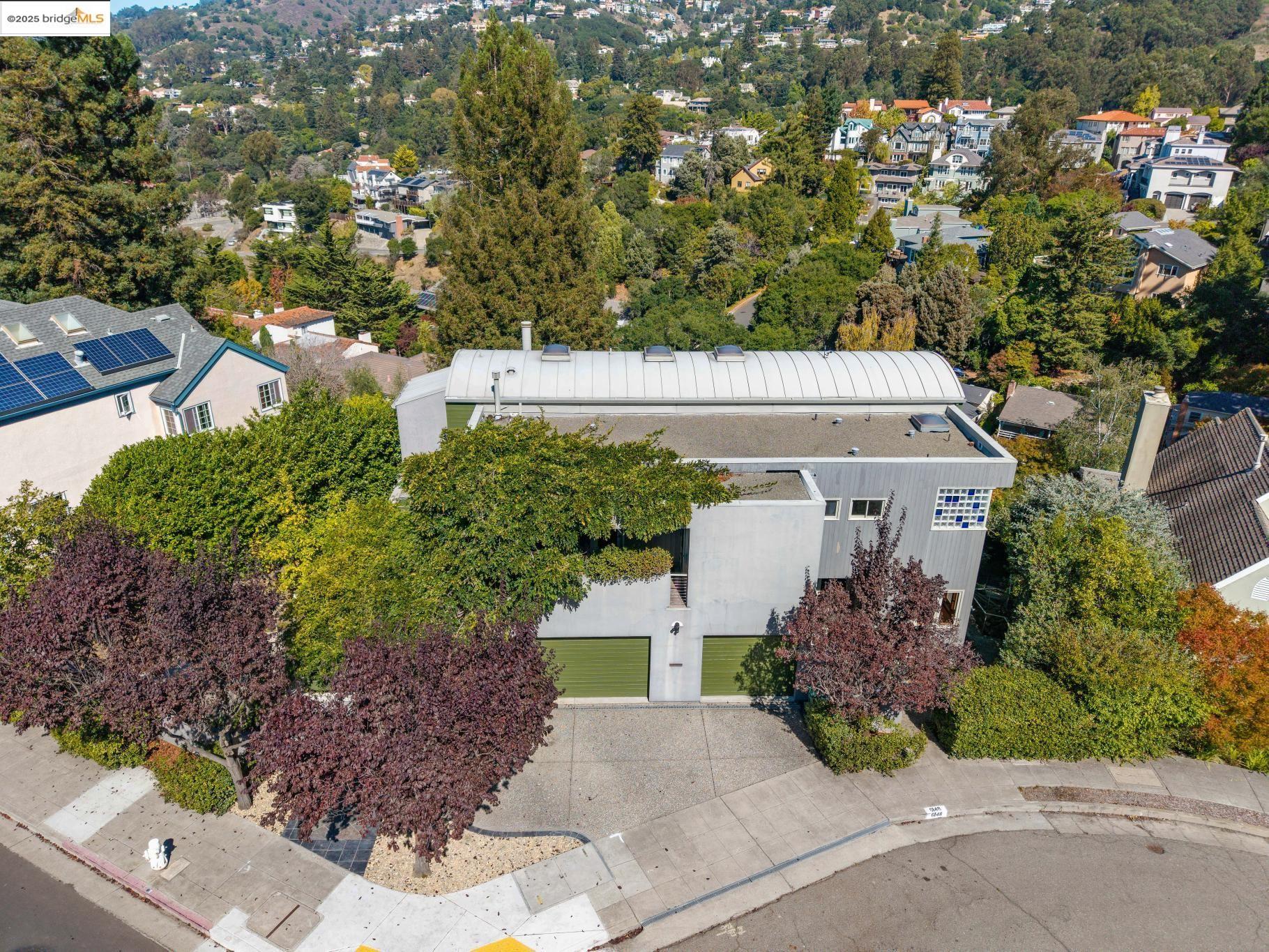 6148 Ocean View Dr