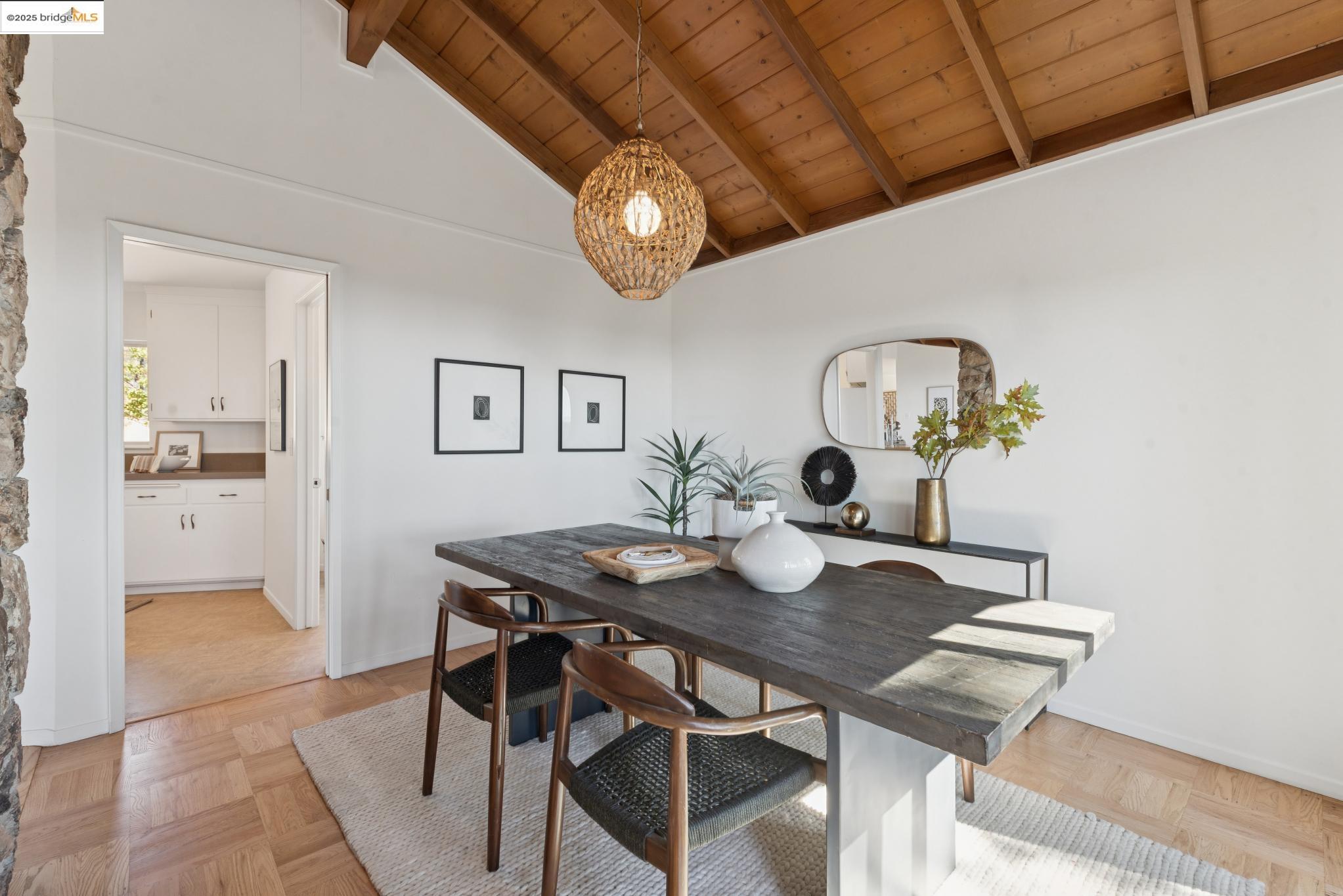 2 Graham Pl