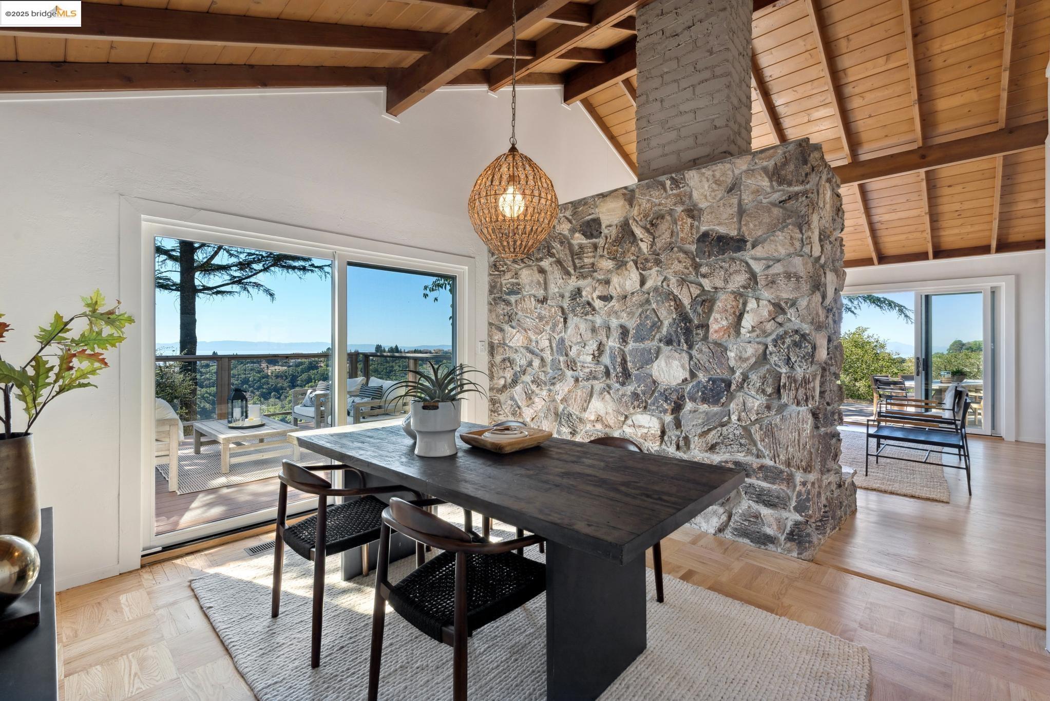 2 Graham Pl
