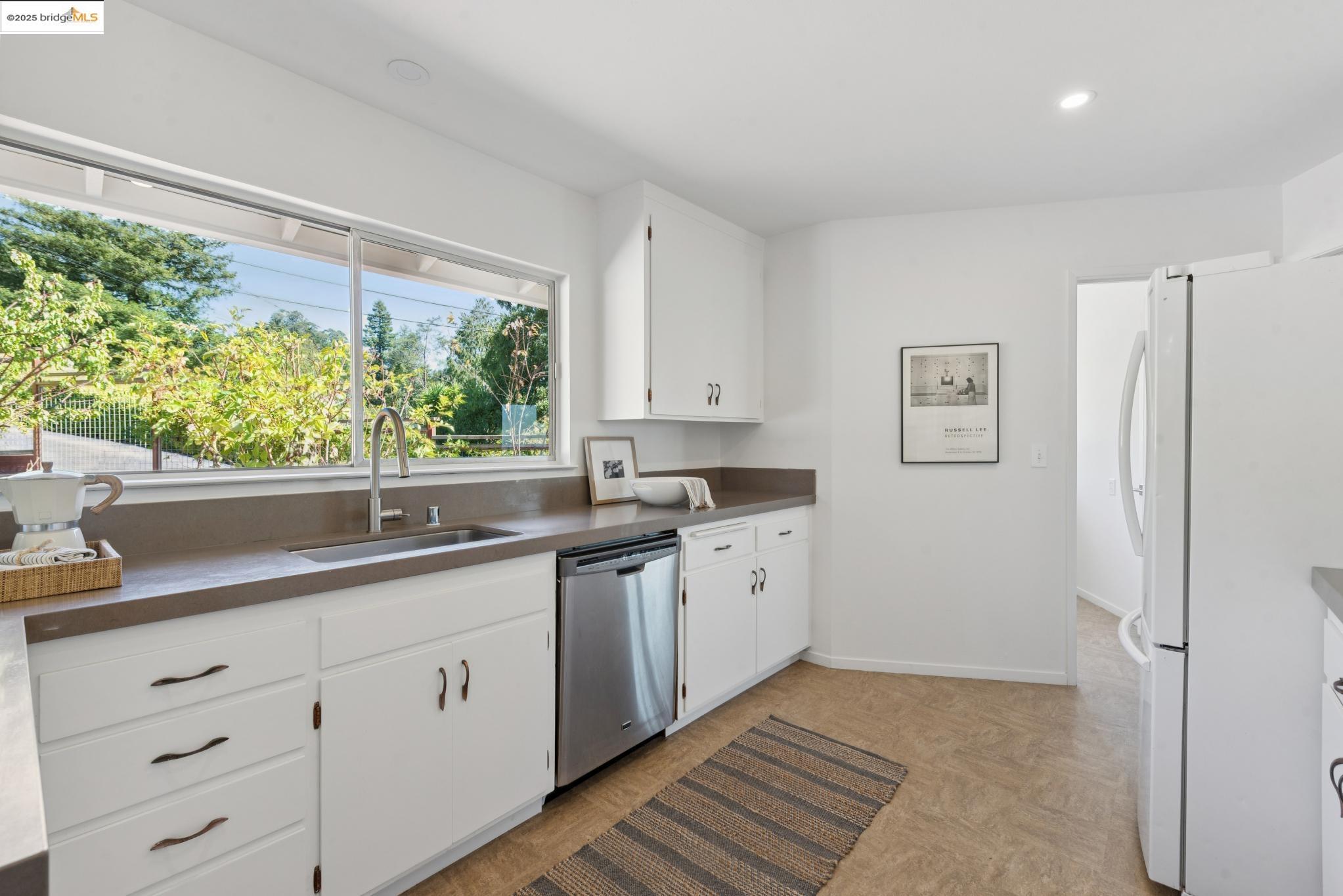 2 Graham Pl