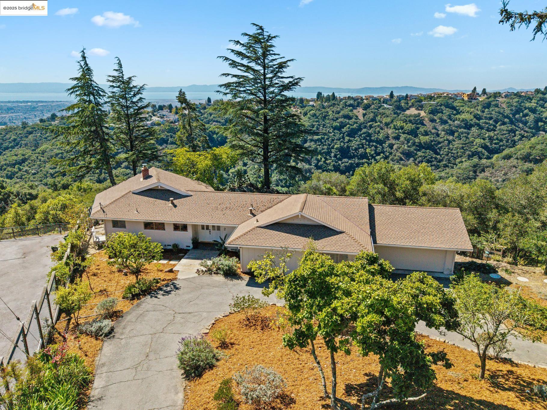 2 Graham Pl