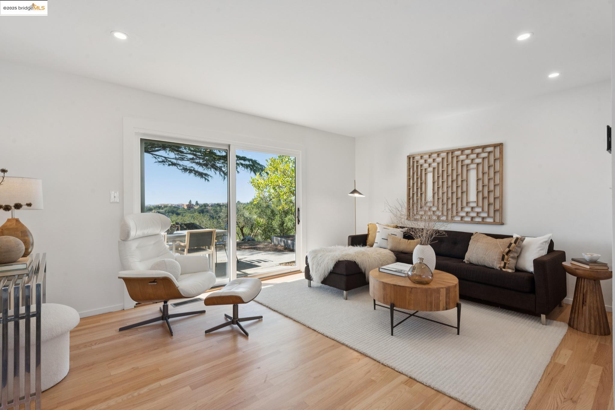 2 Graham Pl