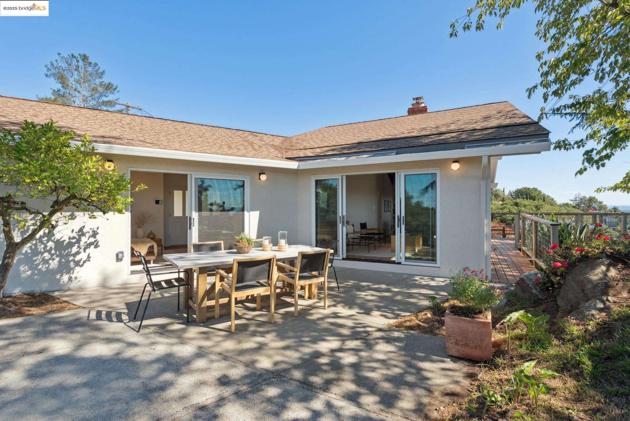 2 Graham Pl