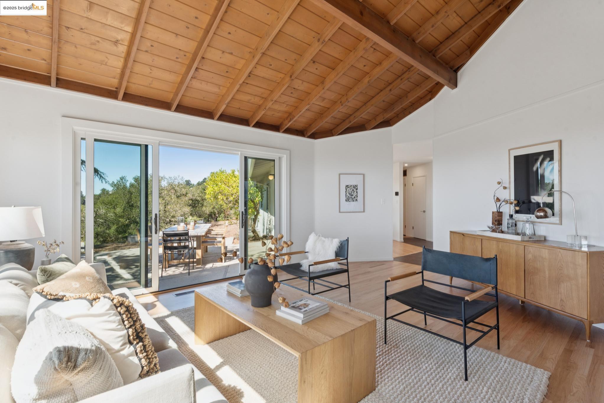 2 Graham Pl