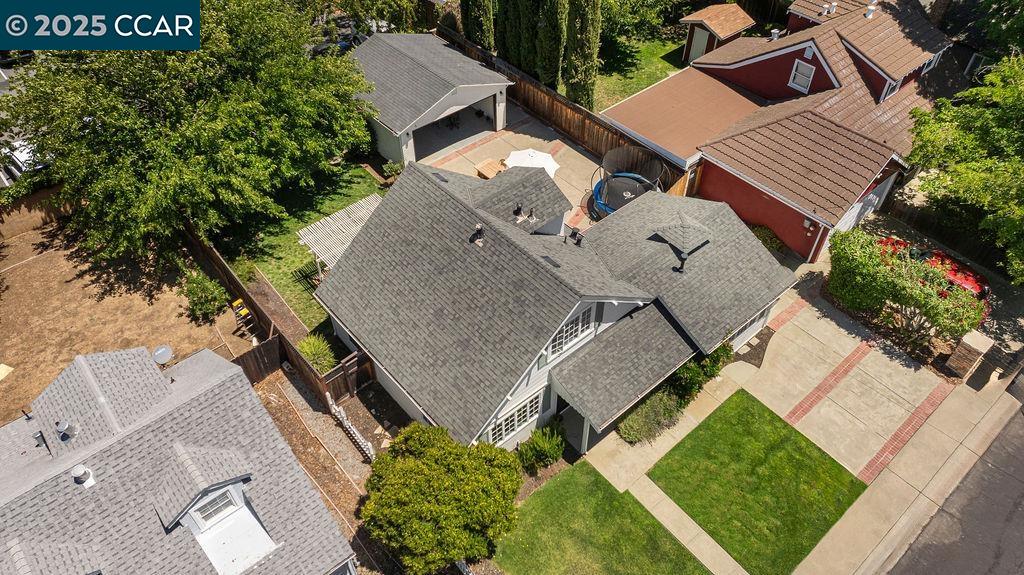 4161 Huckleberry Dr