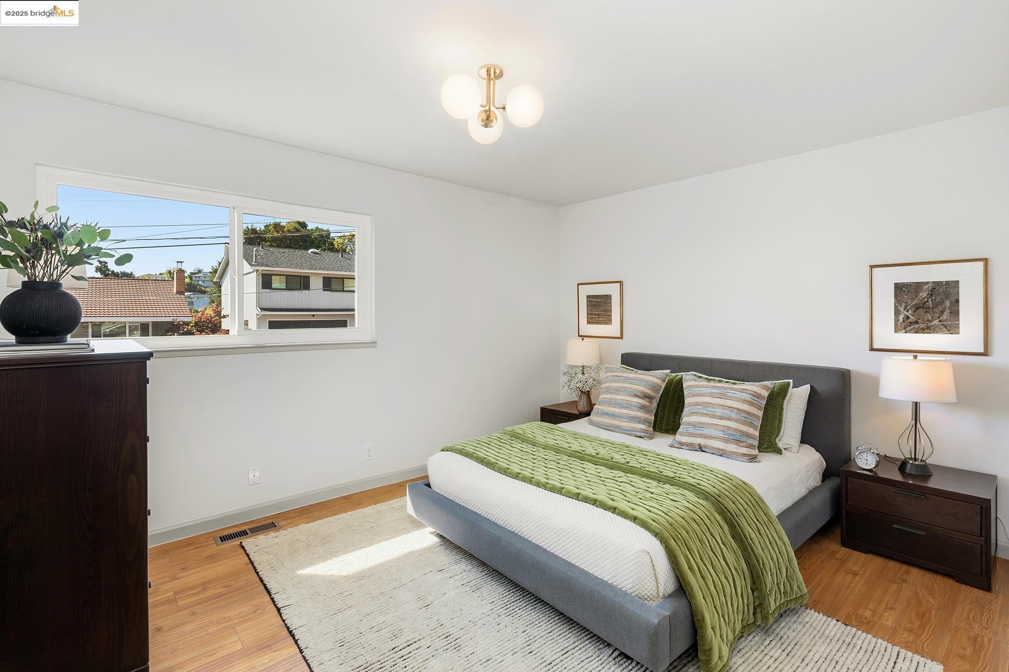 2850 Jennifer Dr, Castro Valley