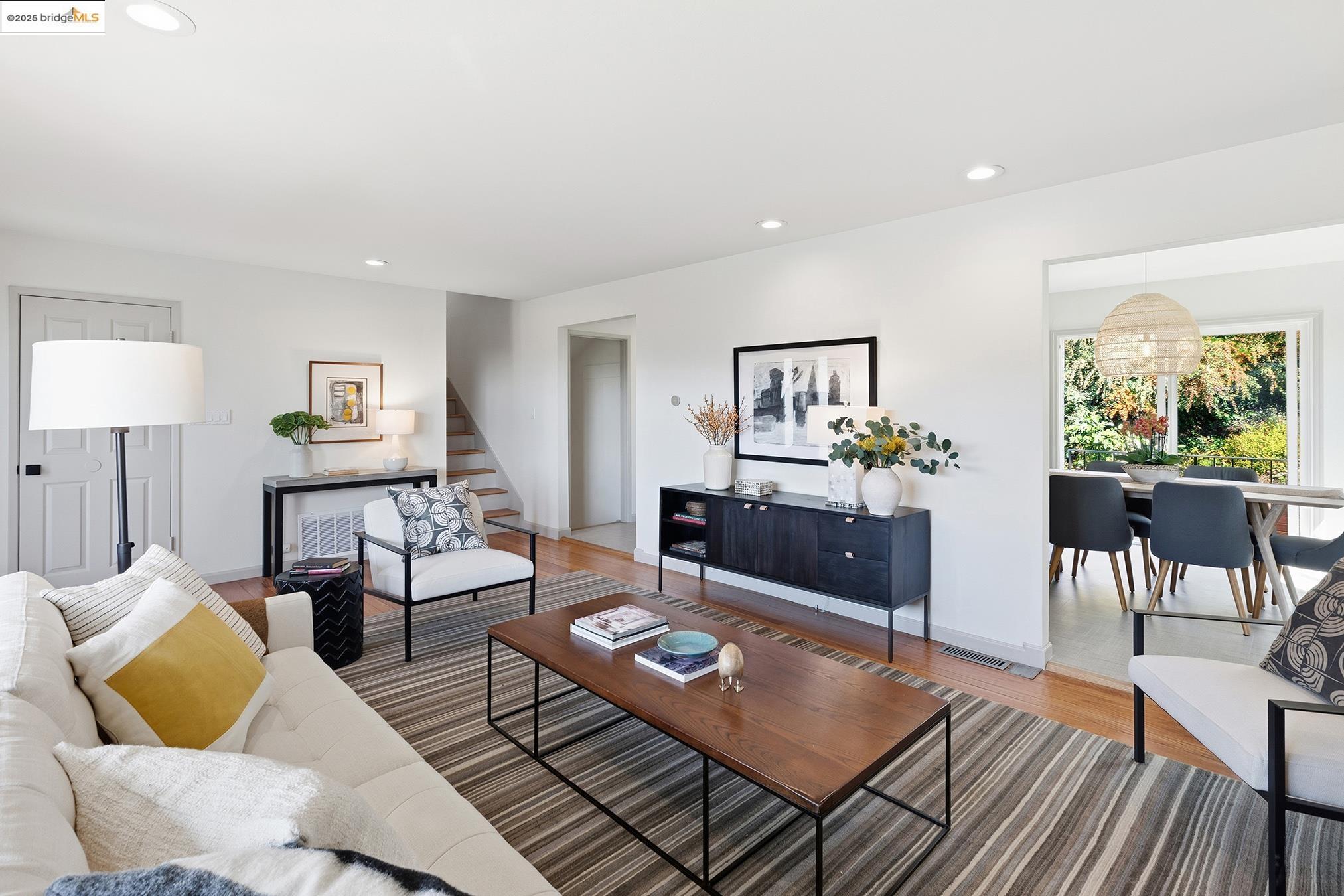 2850 Jennifer Dr, Castro Valley