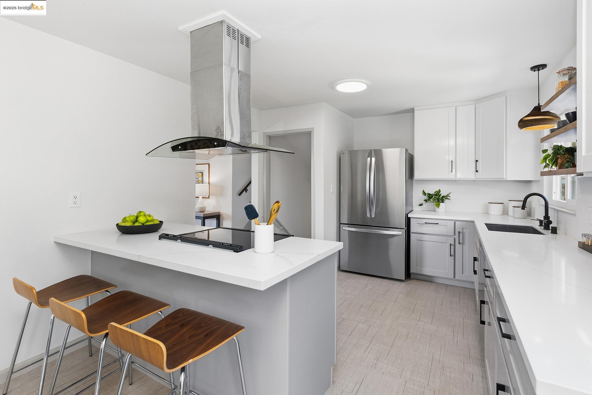 2850 Jennifer Dr, Castro Valley