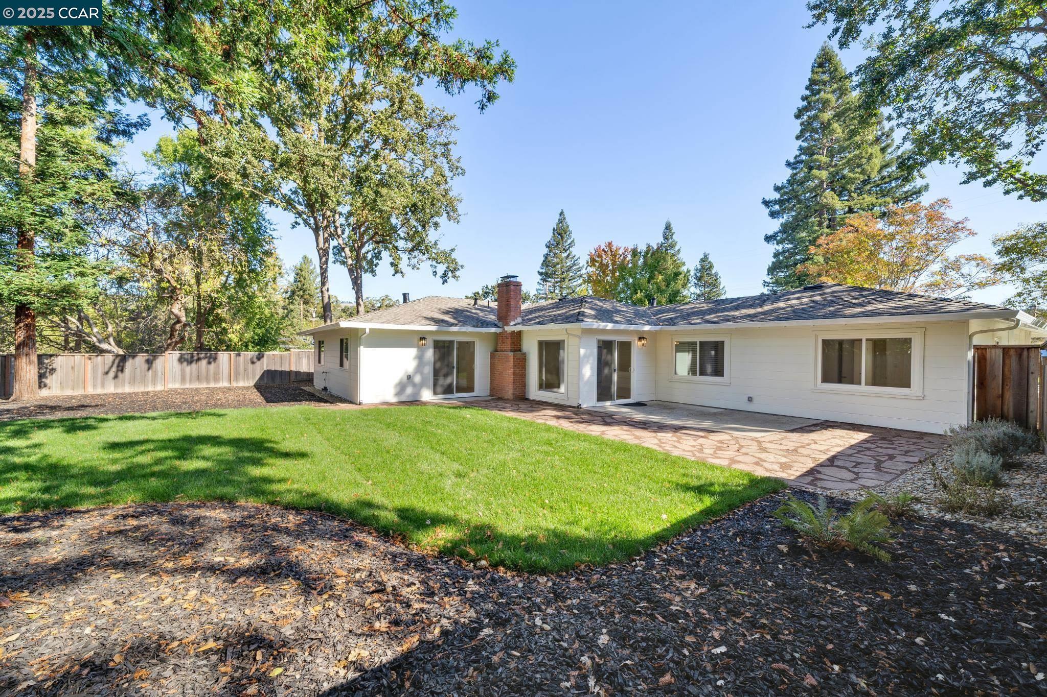 819 Rosedale Ave, Lafayette