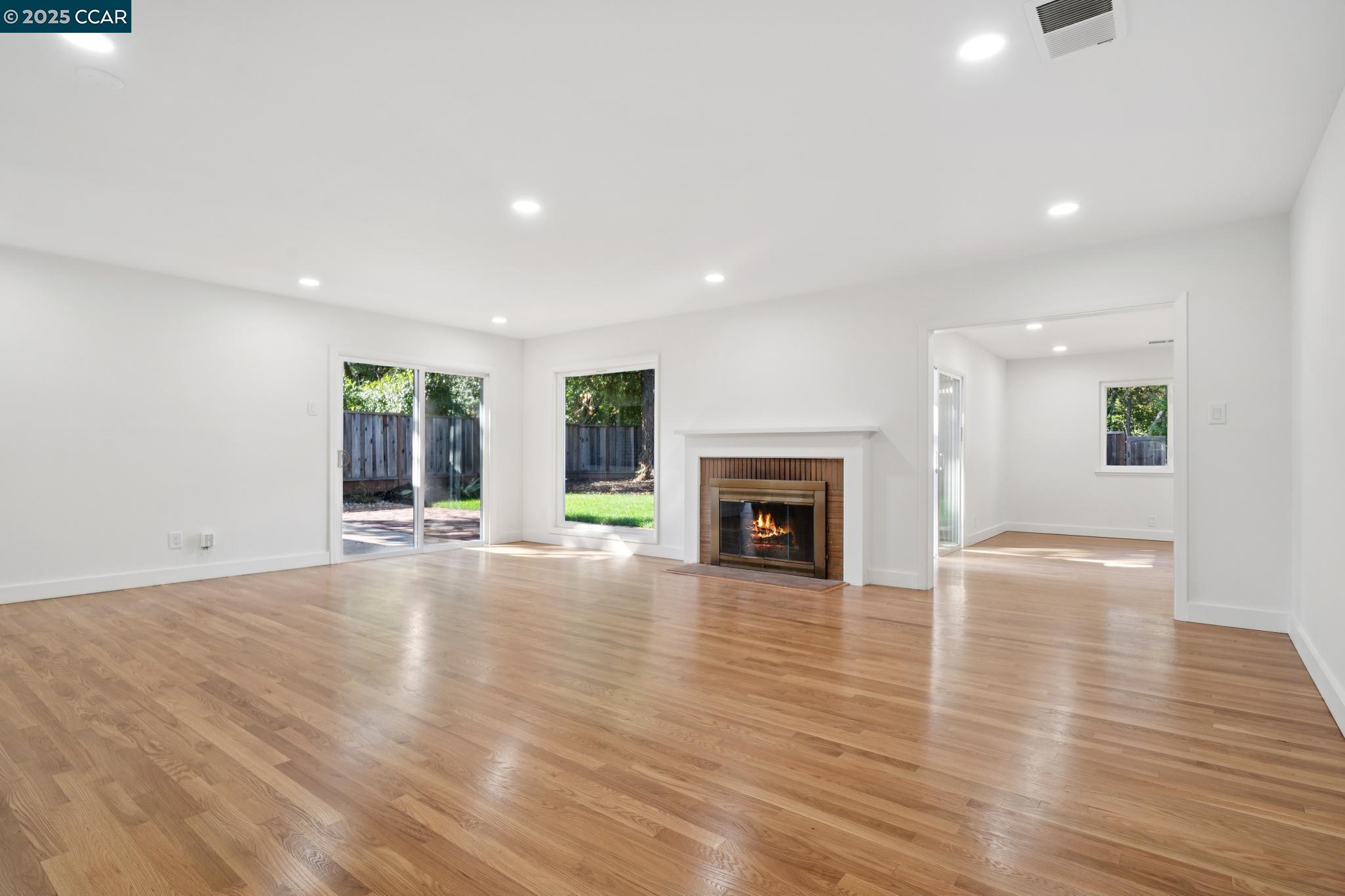 819 Rosedale Ave, Lafayette