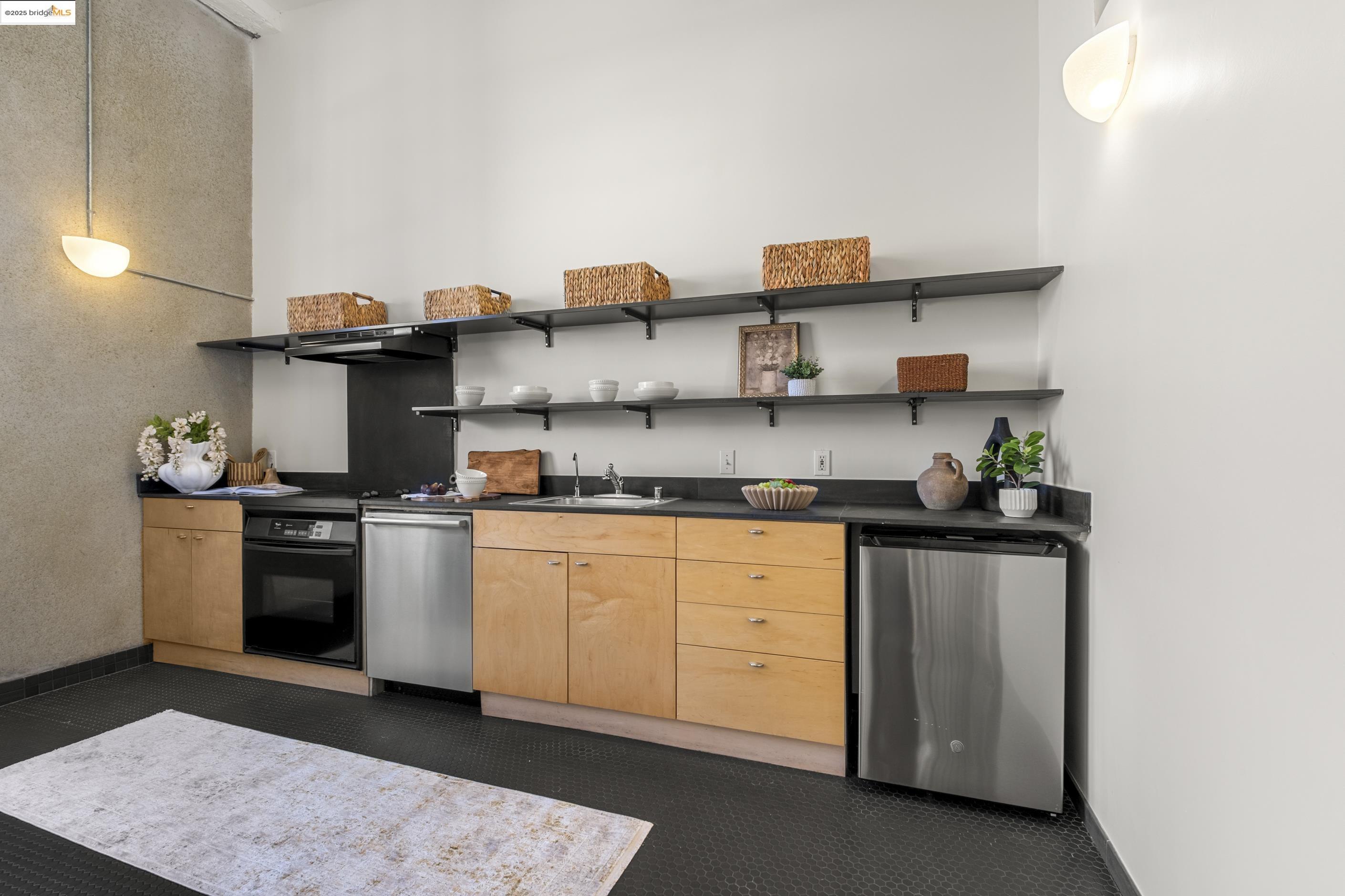1500 Park Ave # 117 Unit: 116 & 117