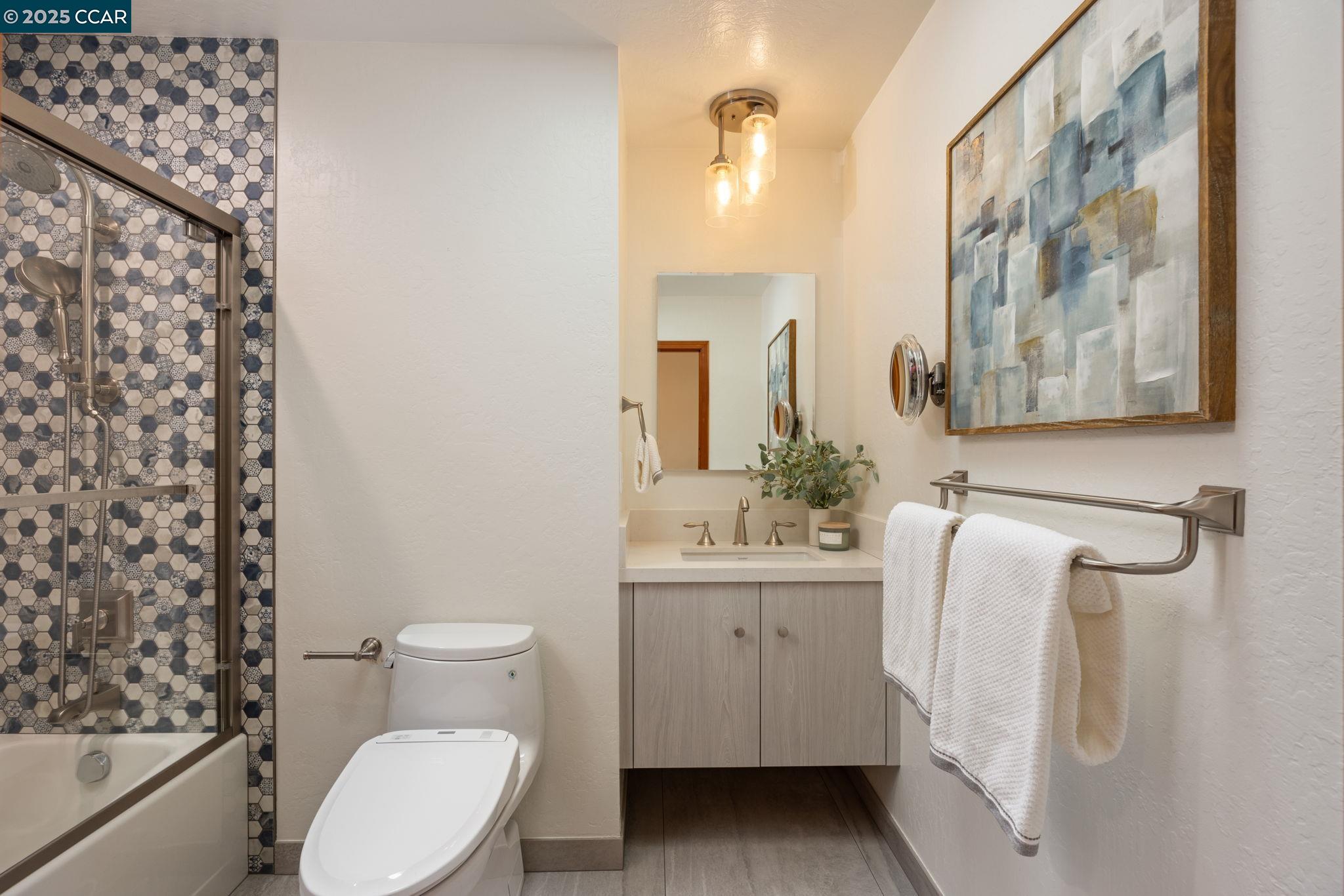 1834 Ivanhoe Ave, Lafayette