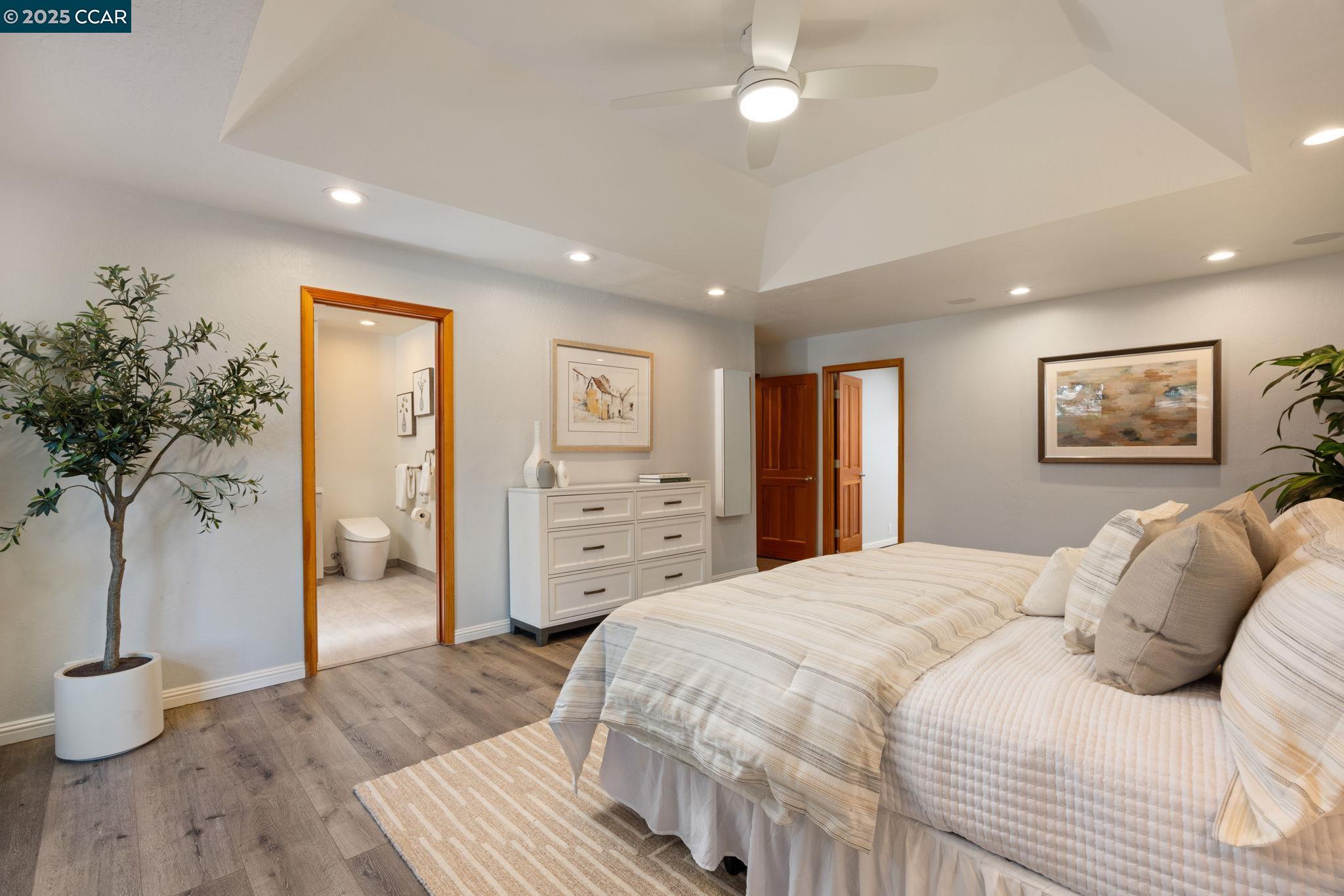 1834 Ivanhoe Ave, Lafayette