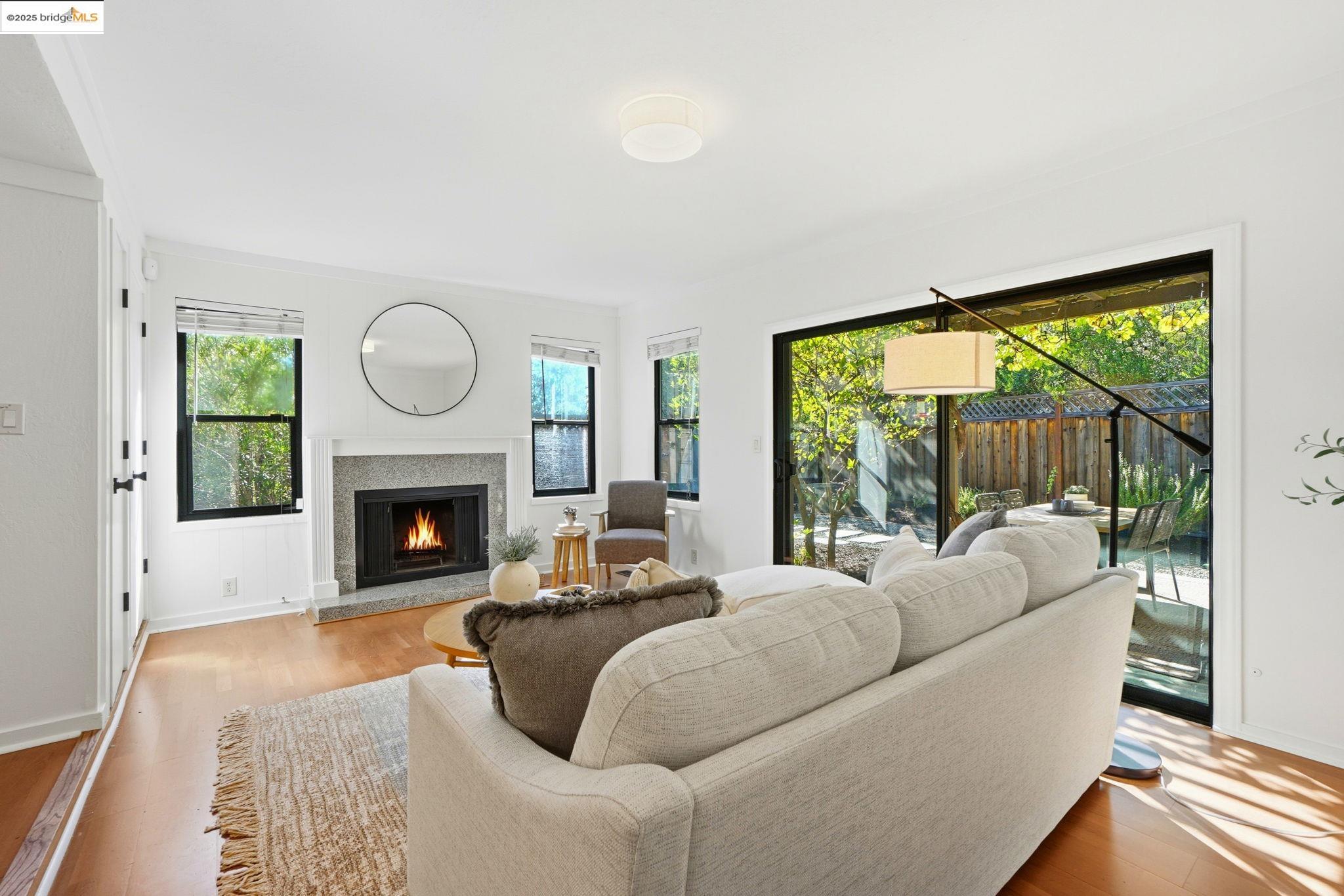 3075 Camino Diablo, Lafayette