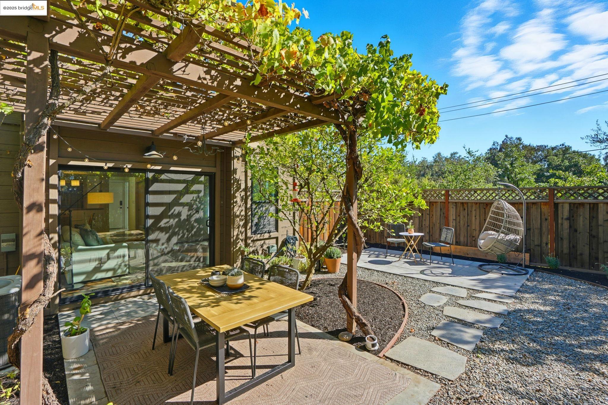 3075 Camino Diablo, Lafayette