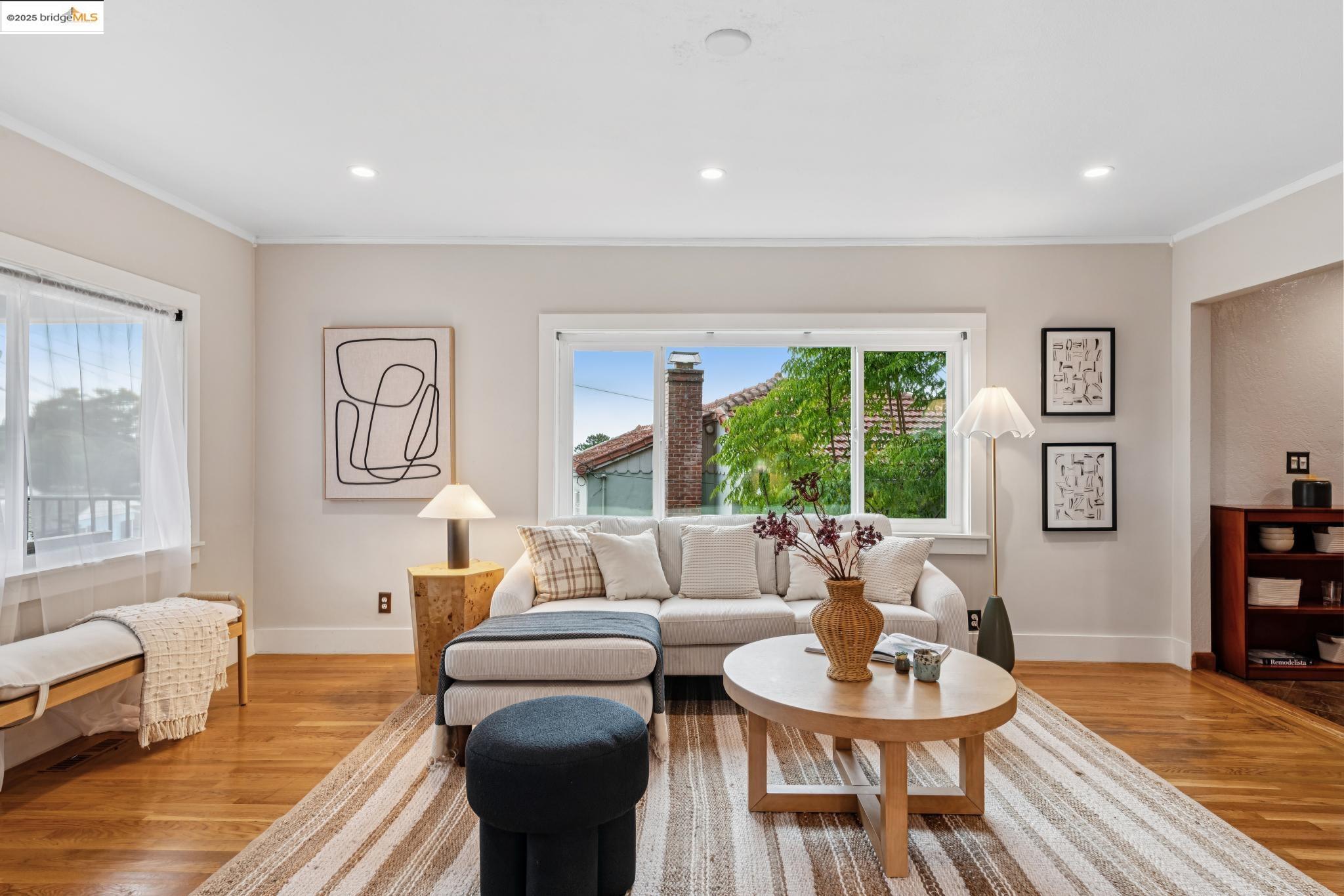 4125 Kuhnle Ave, Oakland