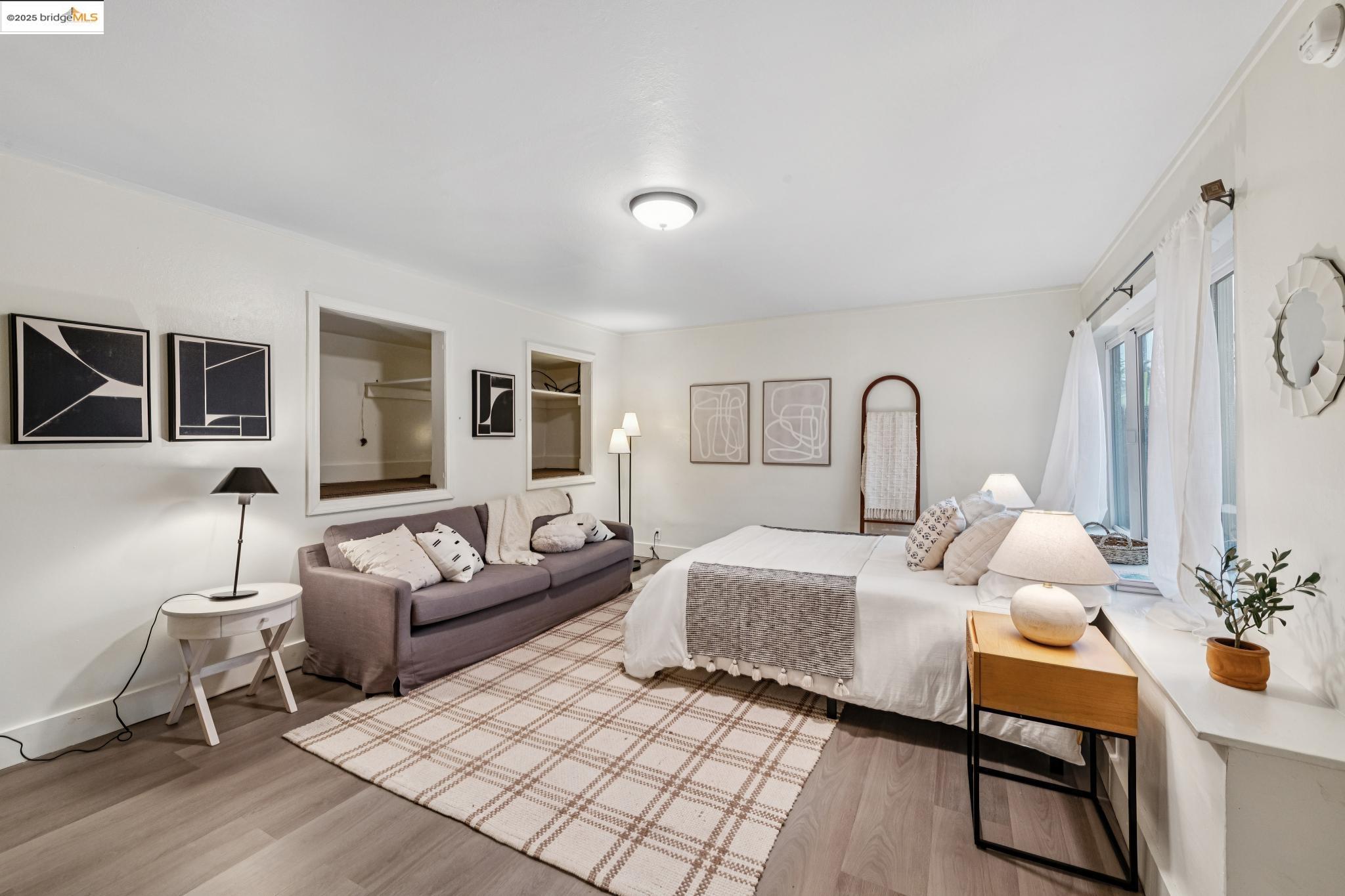 4125 Kuhnle Ave, Oakland