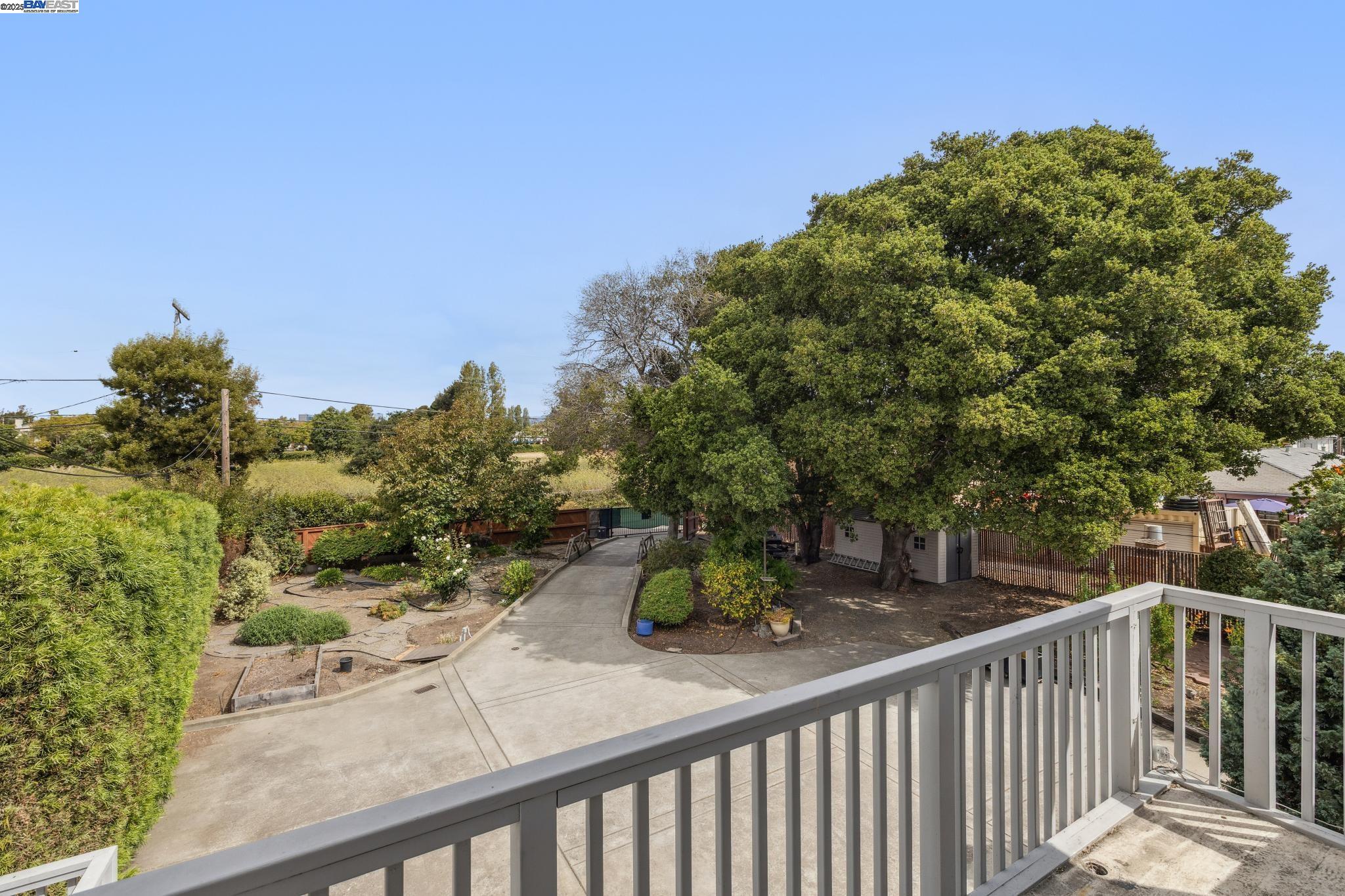 772 Stewart Ct, Alameda